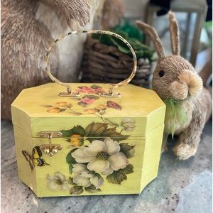 Vintage wooden purse